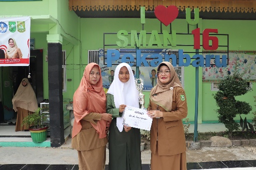 Prestasi Gemilang Siswi SMA NEGERI 16 Raih Medali Perak di OPBN 2025